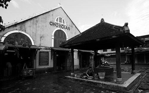 Peaceful Hoi An City in early morning - ảnh 14